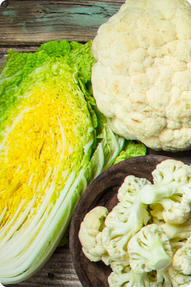 Blumenkohl und Chinakohl - Blähungen Die Faktoren: bestimmte Lebensmittel und Luft 